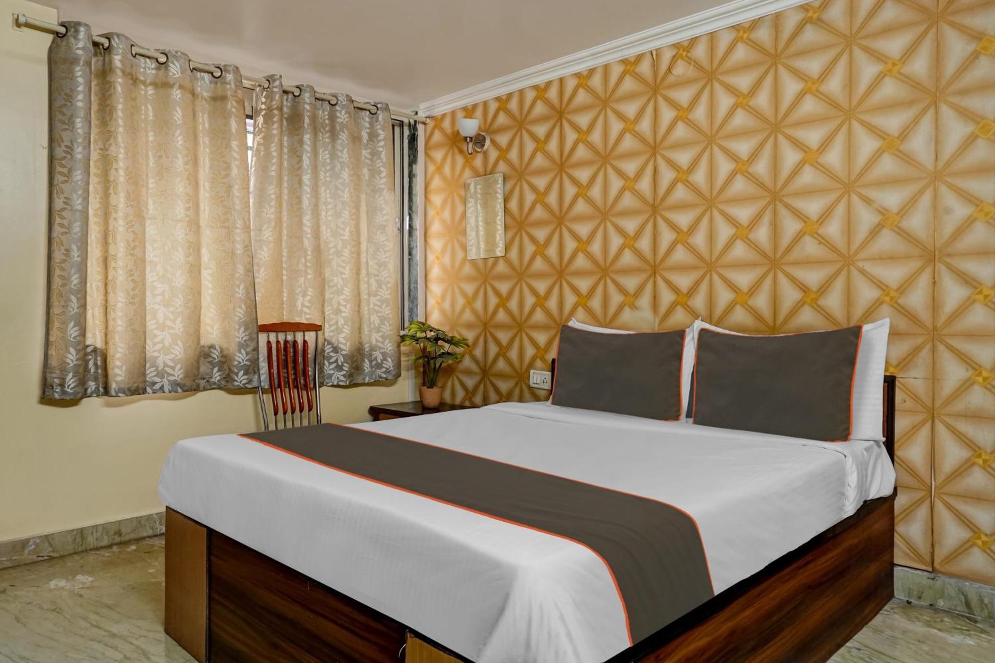 Hotel Galaxy Residency Kalyani Nagar Pune Exterior foto